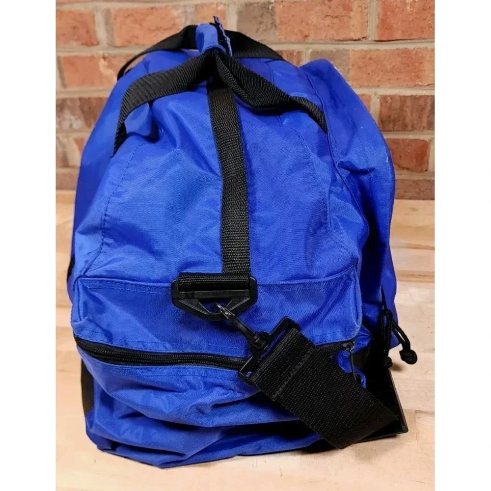 STP Oil Swingster Blue Black Duffle Gear Bag Travel Vintage